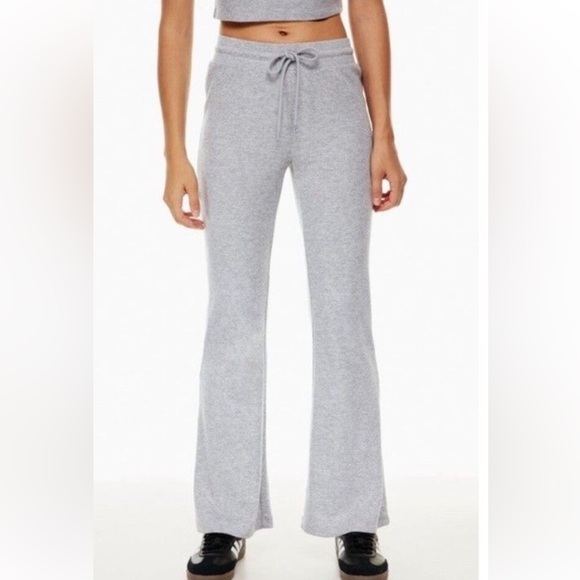Aritzia Sunday Best Gray Baby Waffle Flared Pant Womens Size small - Picture 1 of 13